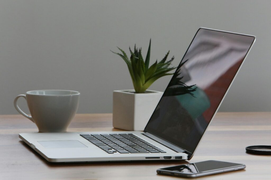 Best Budget Laptops for College Students in 2025